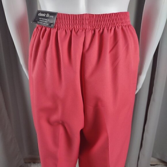 Alfred Dunner Women's Classic Fit Elastic Waist Pink Pull On Capri Size 10 (NWT) - Picture 4 of 10